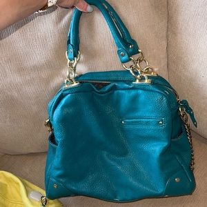 Medium sized hand bag